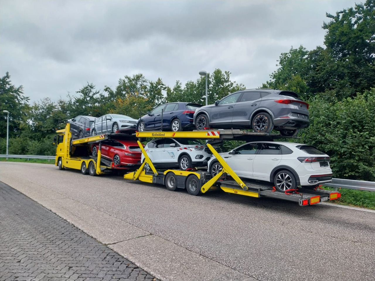 MAN TGS 18.400 Autotransporter Komplettgespann - Camion transport auto: Foto 2 MAN TGS 18.400 Autotransporter Komplettgespann - Camion transport auto: Foto 2