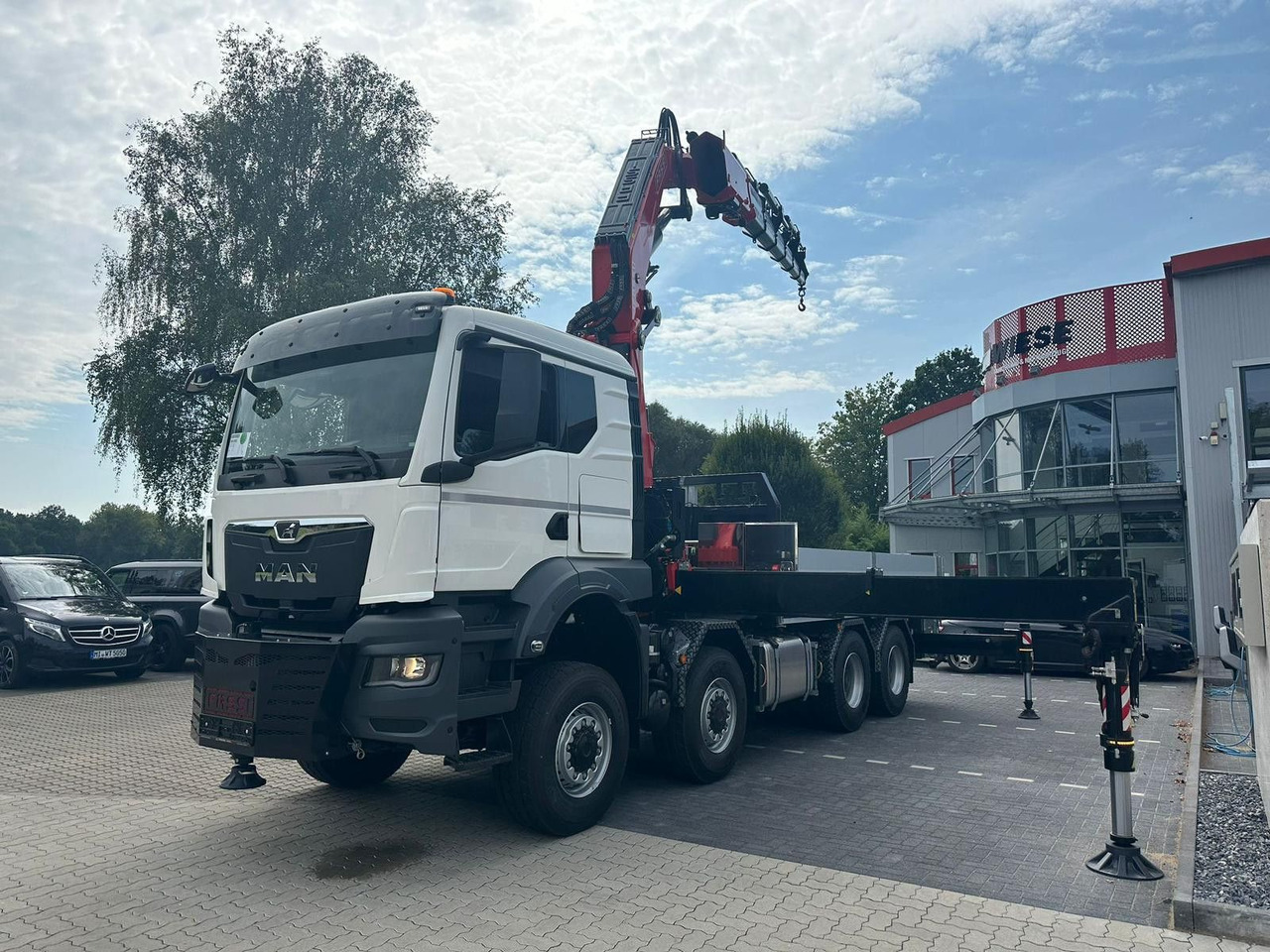 MAN TGS 41.520 8x8 mit Fassi Ladekran F710RA.2.26 - Camion cu macara: Foto 2 MAN TGS 41.520 8x8 mit Fassi Ladekran F710RA.2.26 - Camion cu macara: Foto 2