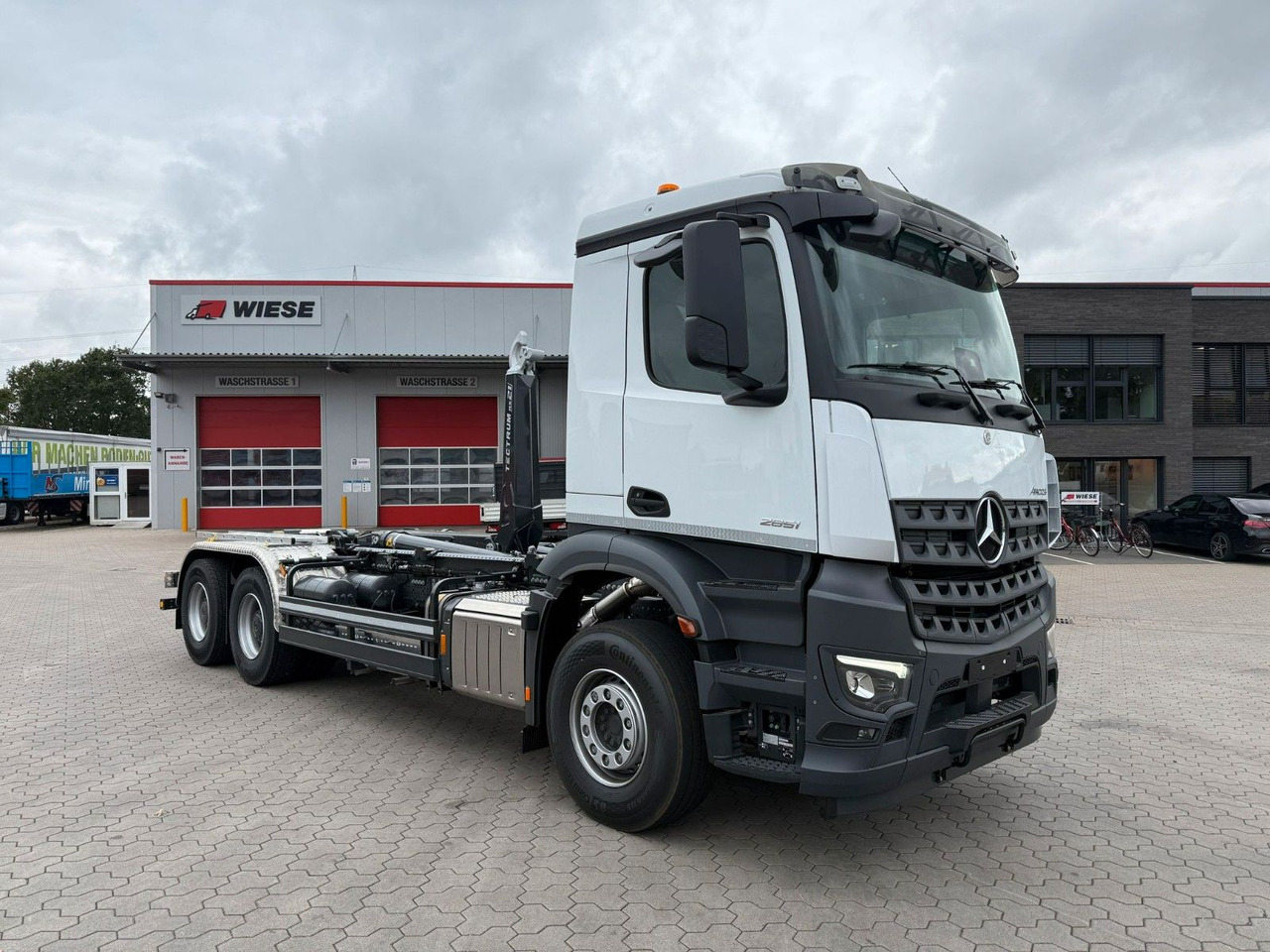 Mercedes-Benz Arocs 5 2651L 6 x4 Meiller RS 2170 - Camion cu cârlig: Foto 1 Mercedes-Benz Arocs 5 2651L 6 x4 Meiller RS 2170 - Camion cu cârlig: Foto 1