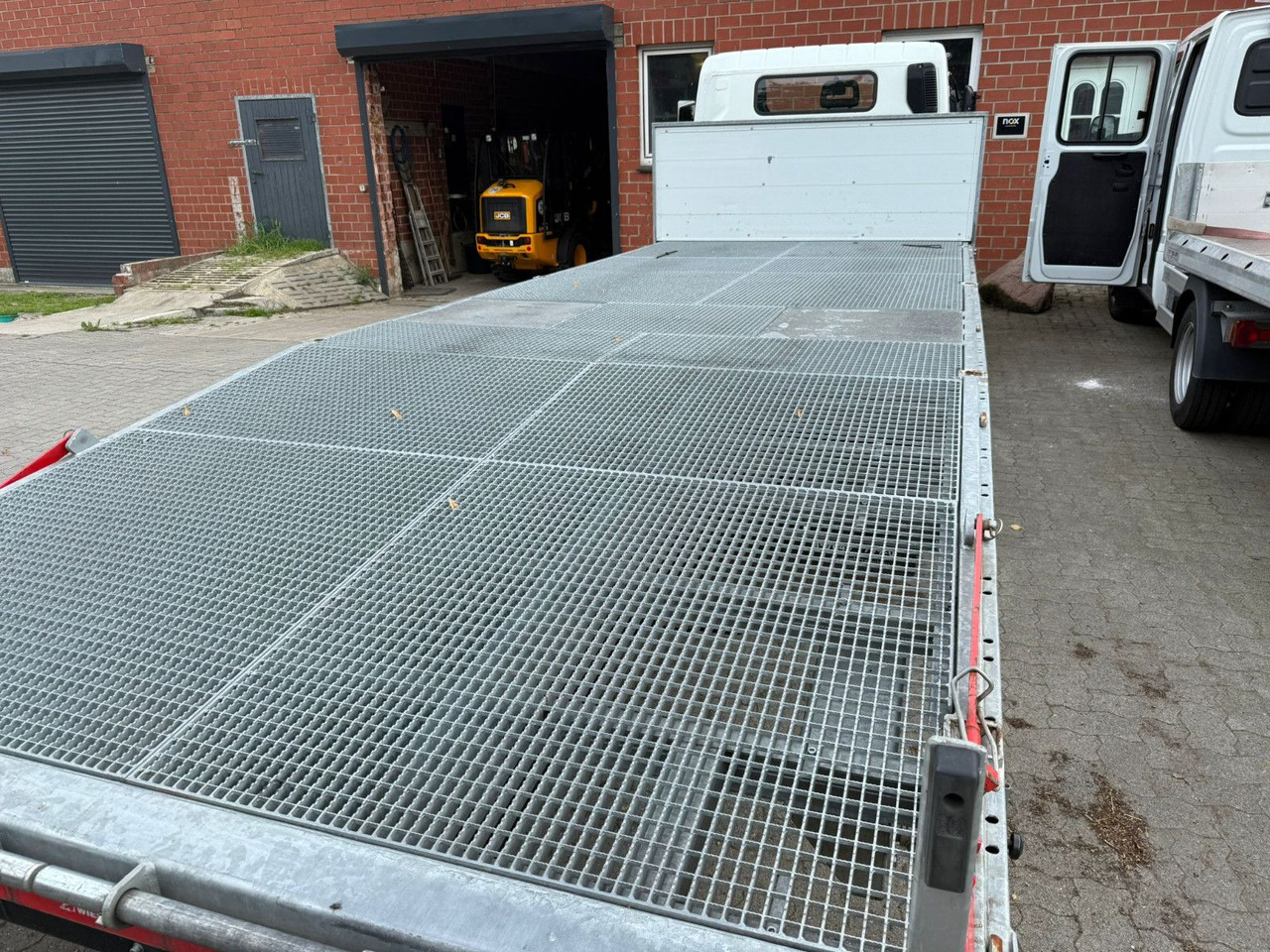 Leasing de Mitsubishi Fuso Canter 7C18 Arbeitsbühnentransporter Mitsubishi Fuso Canter 7C18 Arbeitsbühnentransporter: Foto 7 Leasing de Mitsubishi Fuso Canter 7C18 Arbeitsbühnentransporter Mitsubishi Fuso Canter 7C18 Arbeitsbühnentransporter: Foto 7