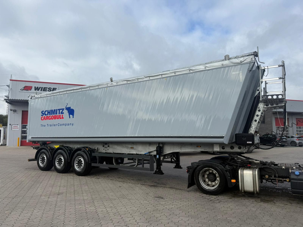 Schmitz Cargobull SCB S3D Alu Kipper 60m³ Fast Neuwertig OKUSLIDE - Semiremorcă basculantă: Foto 1 Schmitz Cargobull SCB S3D Alu Kipper 60m³ Fast Neuwertig OKUSLIDE - Semiremorcă basculantă: Foto 1