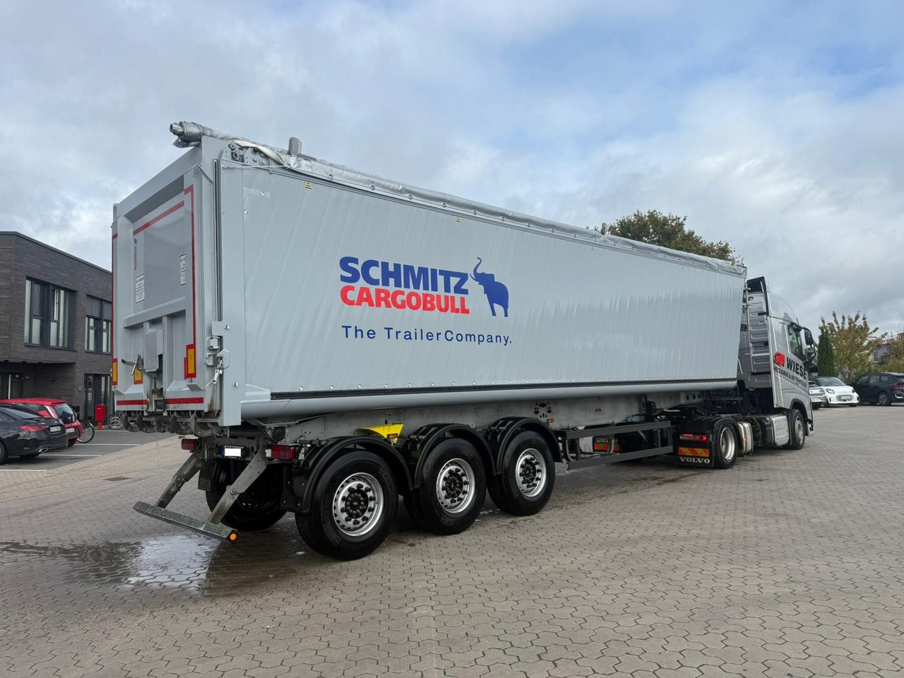 Schmitz Cargobull SCB S3D Alu Kipper 60m³ Fast Neuwertig OKUSLIDE - Semiremorcă basculantă: Foto 3 Schmitz Cargobull SCB S3D Alu Kipper 60m³ Fast Neuwertig OKUSLIDE - Semiremorcă basculantă: Foto 3