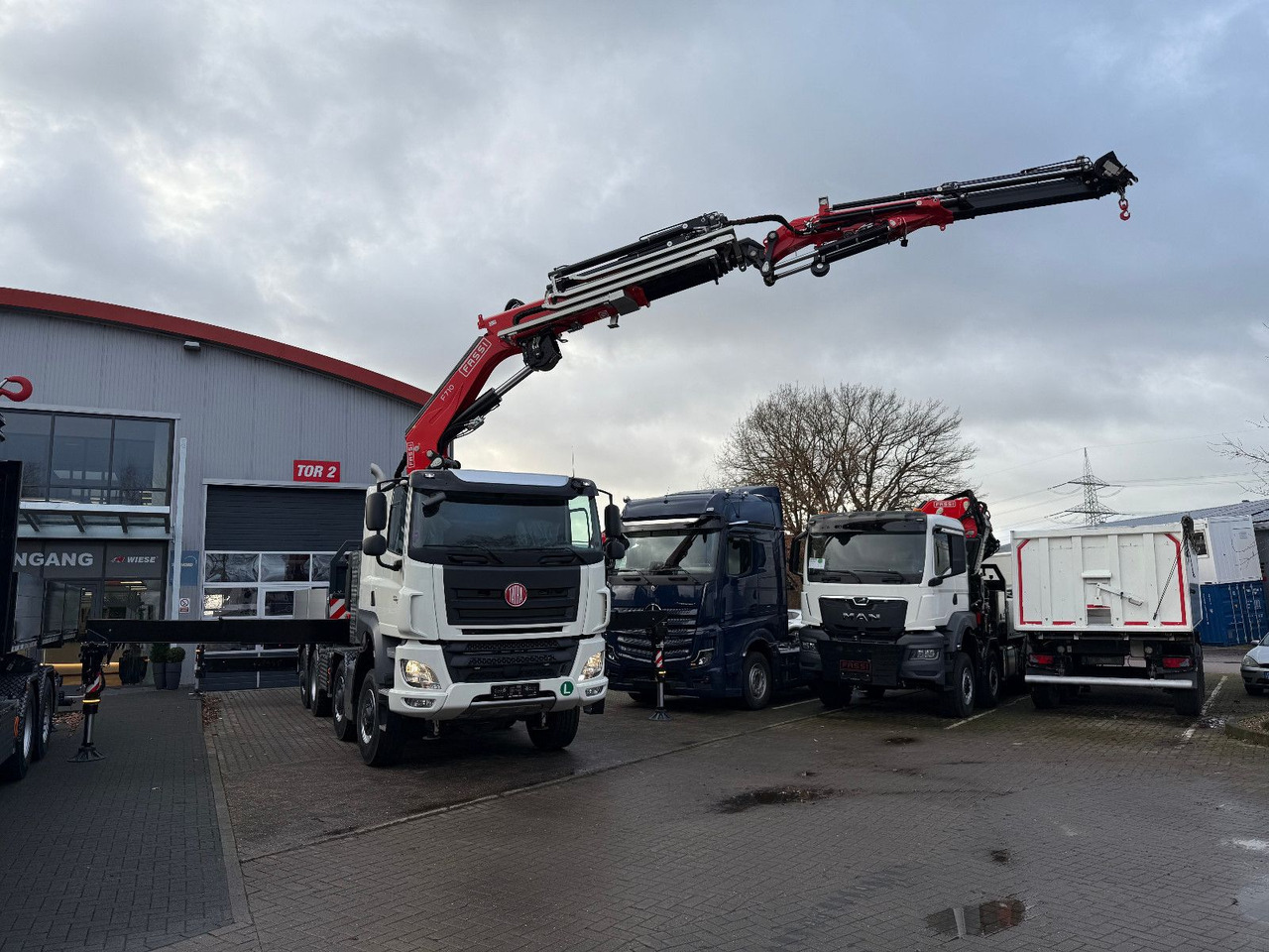 Tatra 41.500 8x8 Phoenix Fassi F710 Kran - Camion cu macara: Foto 4 Tatra 41.500 8x8 Phoenix Fassi F710 Kran - Camion cu macara: Foto 4