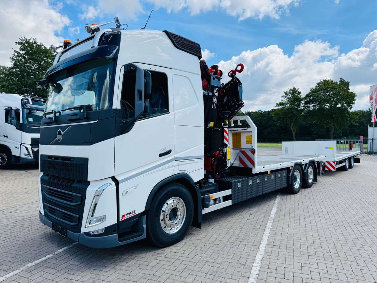 Volvo FH540 6x2 Containerpritsche mit F545RA.2.26 - Camion cu macara: Foto 2 Volvo FH540 6x2 Containerpritsche mit F545RA.2.26 - Camion cu macara: Foto 2