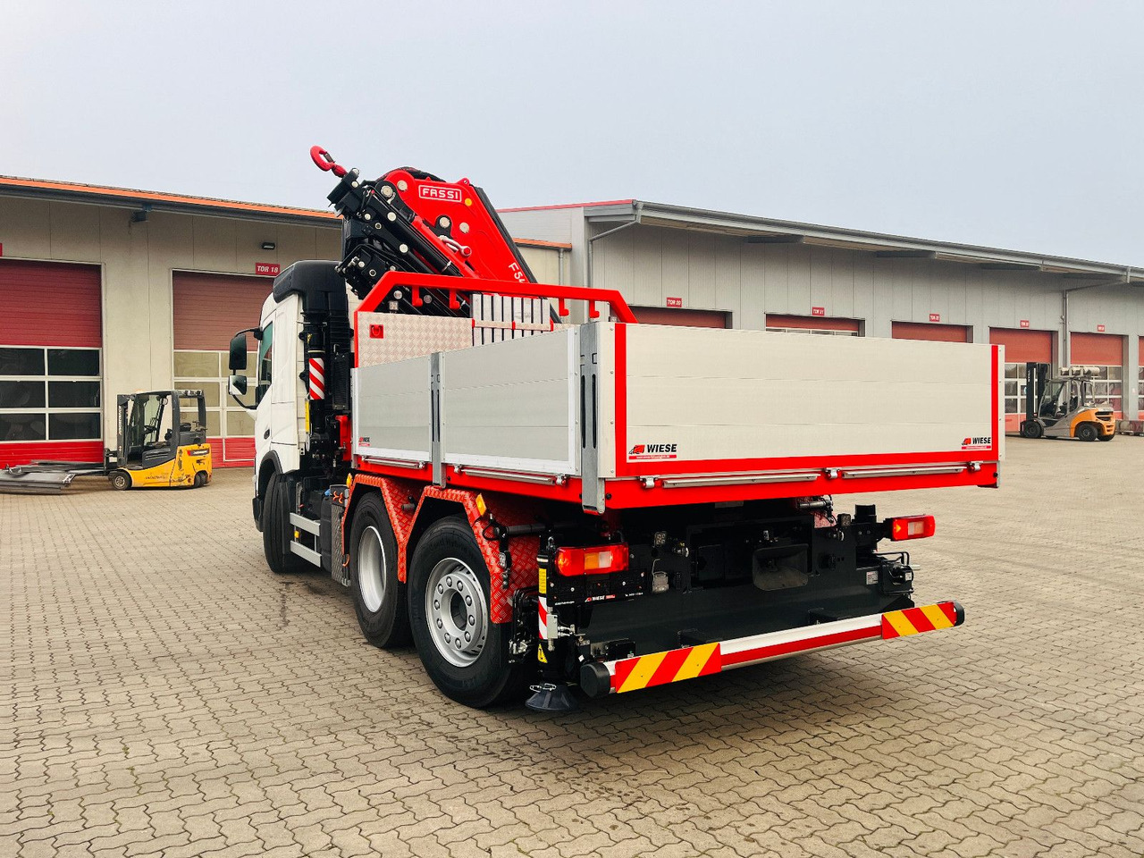 Volvo FMX 540 6x2 mit F545RA.2.28 - Camion cu macara: Foto 4 Volvo FMX 540 6x2 mit F545RA.2.28 - Camion cu macara: Foto 4