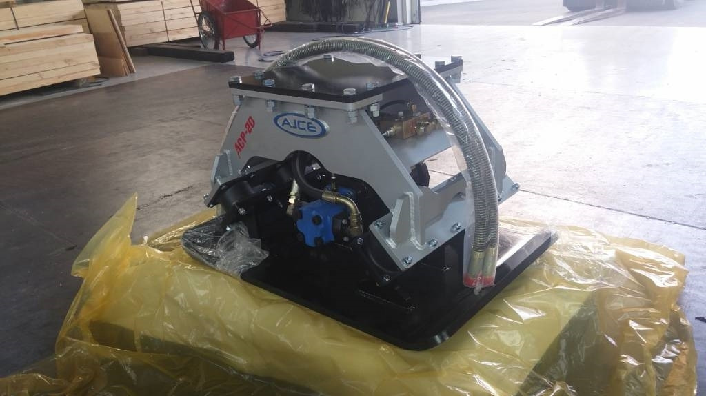 AJCE ACP-20 Vibration Plate Compactor - Placă compactoare: Foto 4 AJCE ACP-20 Vibration Plate Compactor - Placă compactoare: Foto 4