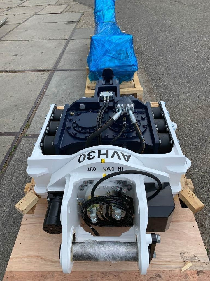 Sonetă nou AJCE AVH30 Sheet Pile Vibro Hammer Pile Driver: Foto 17 Sonetă nou AJCE AVH30 Sheet Pile Vibro Hammer Pile Driver: Foto 17