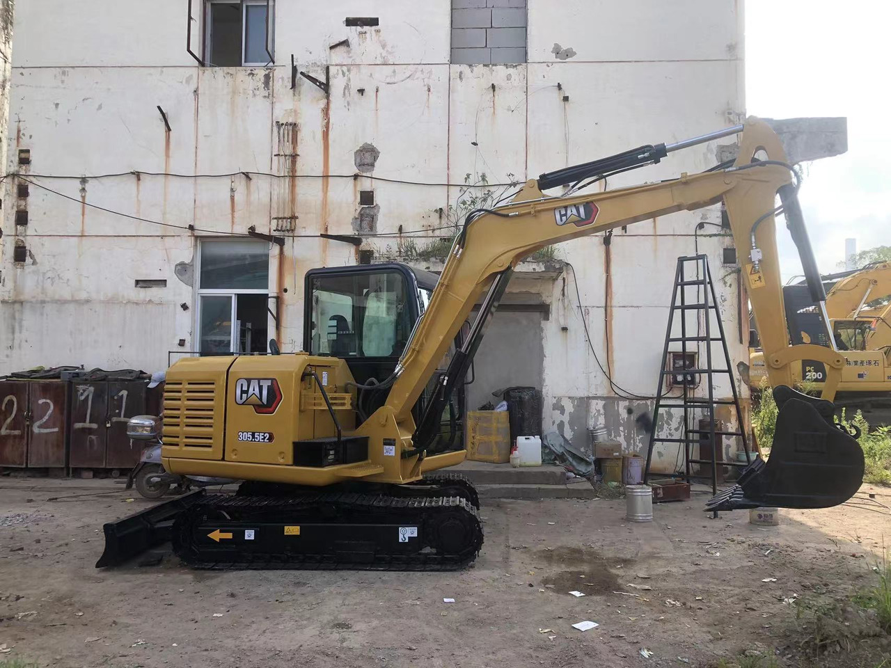 CATERPILLAR 305.5E - Mini excavator: Foto 2 CATERPILLAR 305.5E - Mini excavator: Foto 2