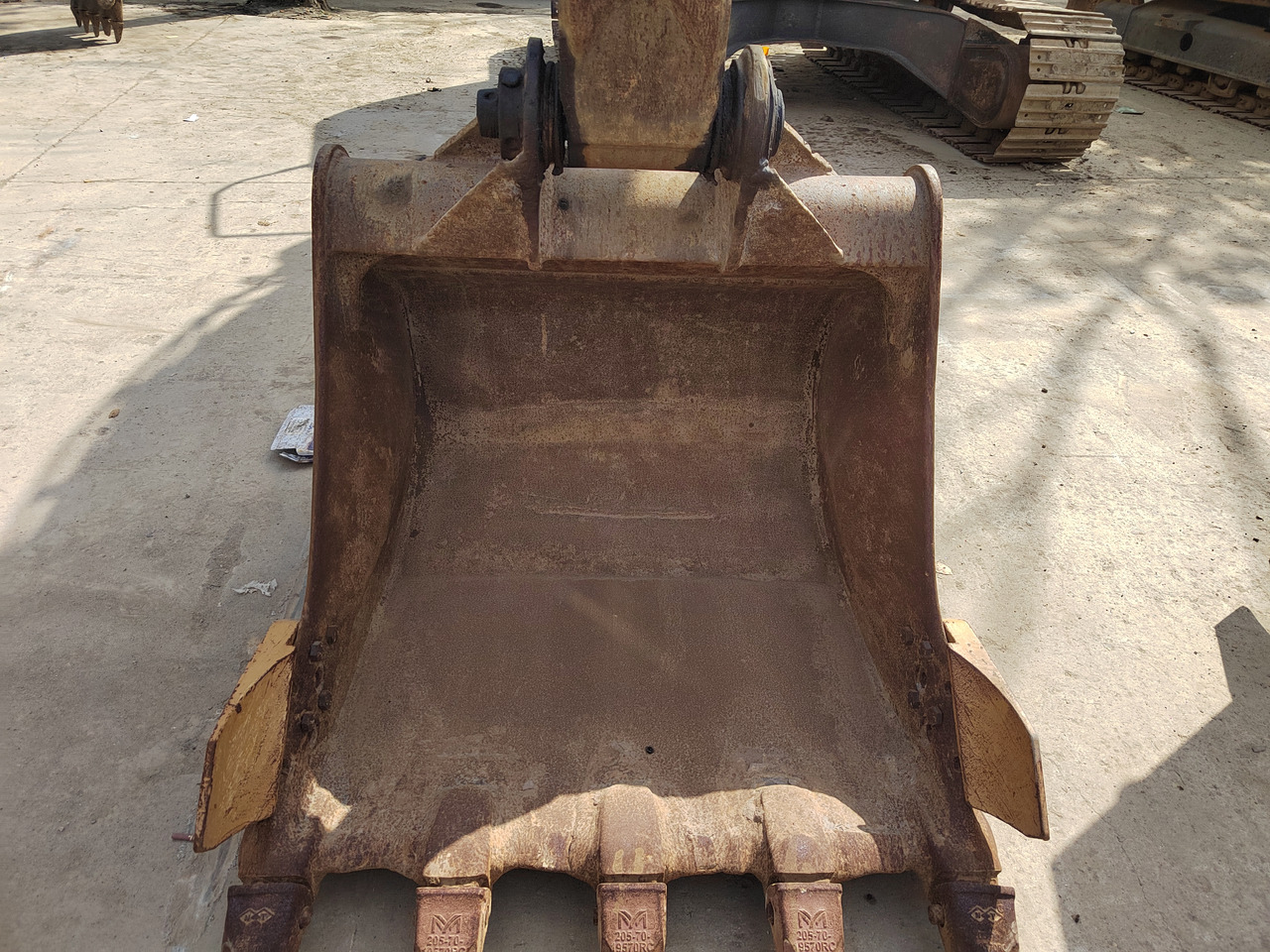 CATERPILLAR 318D - Excavator pe şenile: Foto 4 CATERPILLAR 318D - Excavator pe şenile: Foto 4