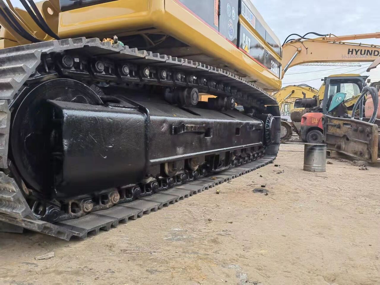 CATERPILLAR 330BL - Excavator pe şenile: Foto 3 CATERPILLAR 330BL - Excavator pe şenile: Foto 3
