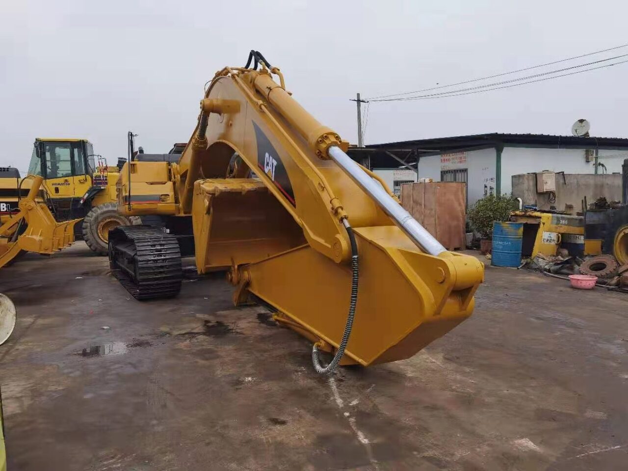 CATERPILLAR 330BL- crawler excavator - Excavator pe şenile: Foto 5 CATERPILLAR 330BL- crawler excavator - Excavator pe şenile: Foto 5