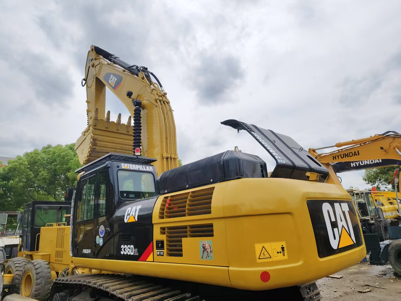 CATERPILLAR 336D - Excavator pe şenile: Foto 1 CATERPILLAR 336D - Excavator pe şenile: Foto 1