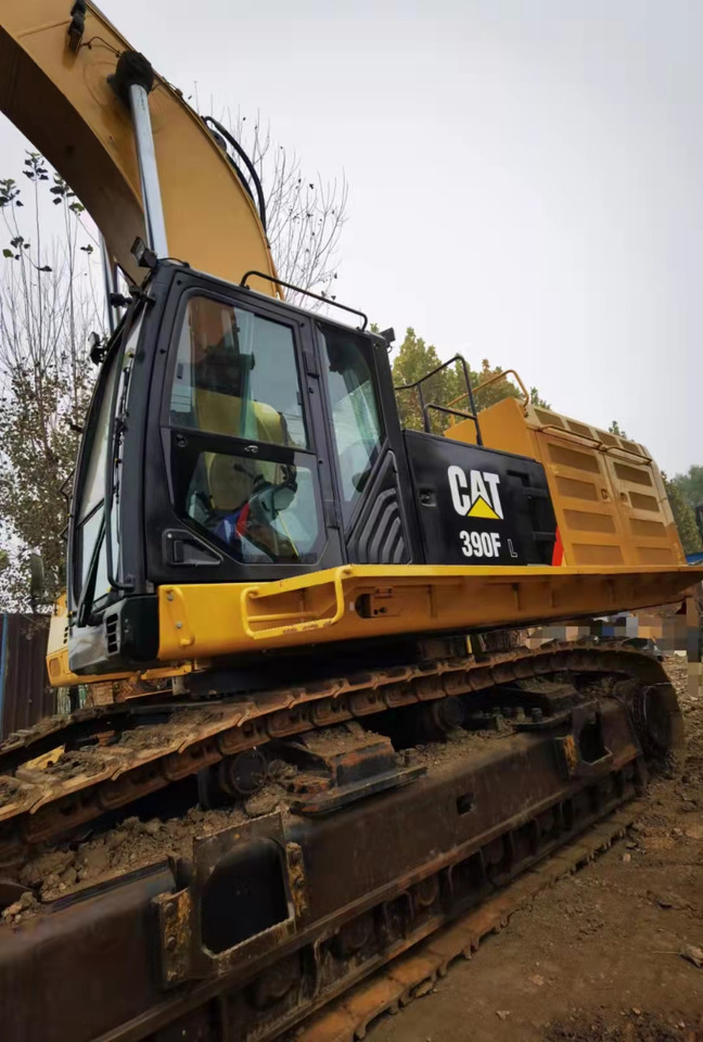 CATERPILLAR 390F - Excavator: Foto 1 CATERPILLAR 390F - Excavator: Foto 1