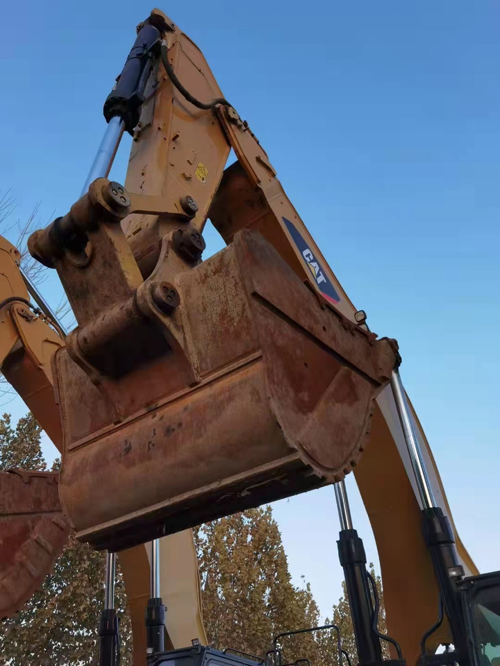 CATERPILLAR 390F - Excavator: Foto 2 CATERPILLAR 390F - Excavator: Foto 2