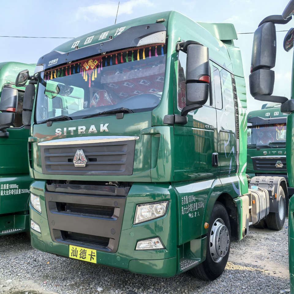 SITRAK 6x4 G7 - Cap tractor: Foto 1 SITRAK 6x4 G7 - Cap tractor: Foto 1