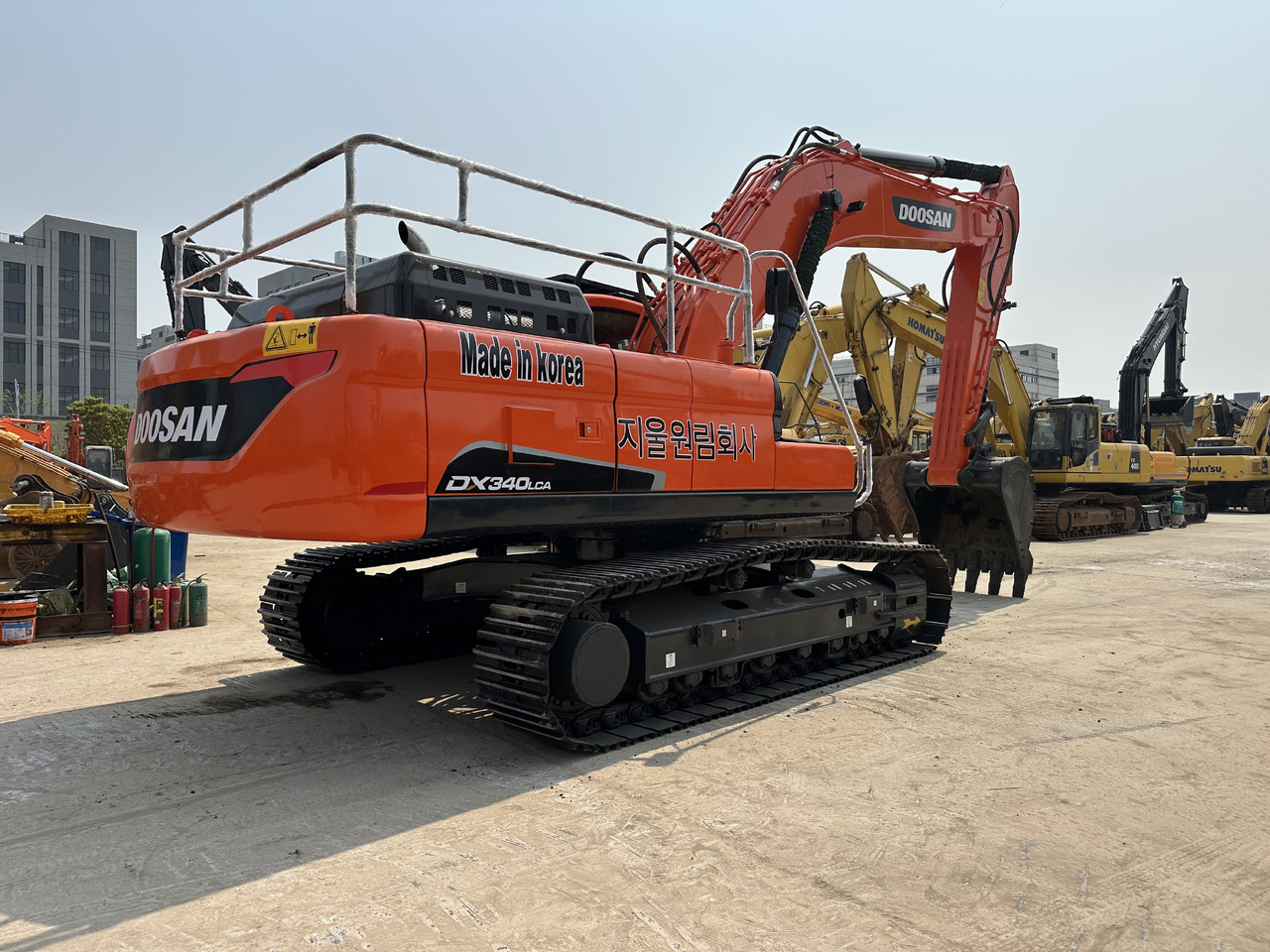 DOOSAN DX340LCA - Excavator pe şenile: Foto 2 DOOSAN DX340LCA - Excavator pe şenile: Foto 2