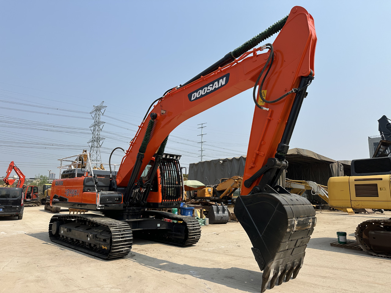 DOOSAN DX340LCA - Excavator pe şenile: Foto 4 DOOSAN DX340LCA - Excavator pe şenile: Foto 4
