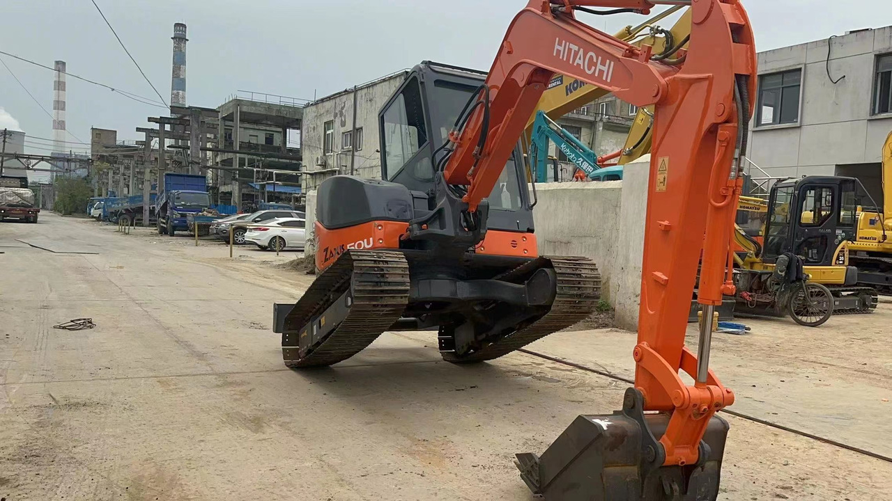 HITACHI ZX50U-2 - Mini excavator: Foto 5 HITACHI ZX50U-2 - Mini excavator: Foto 5