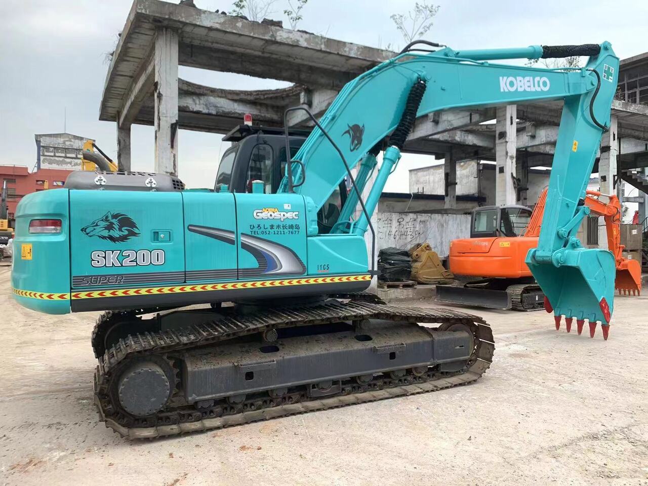 KOBELCO SK200-8 - Excavator pe şenile: Foto 2 KOBELCO SK200-8 - Excavator pe şenile: Foto 2