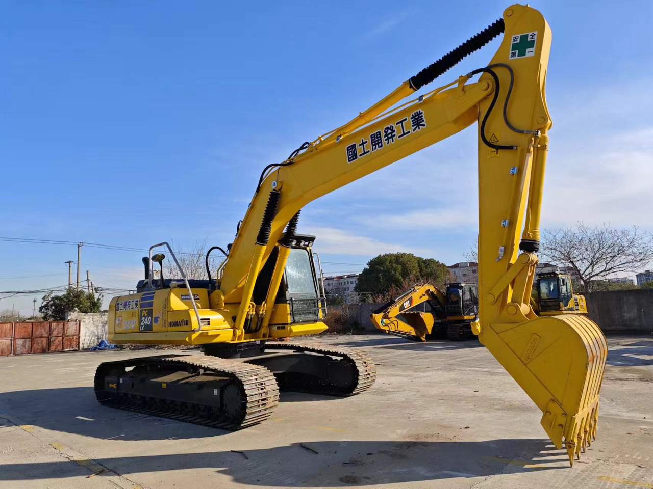 KOMATSU PC240LC-8N1 - Excavator: Foto 2 KOMATSU PC240LC-8N1 - Excavator: Foto 2