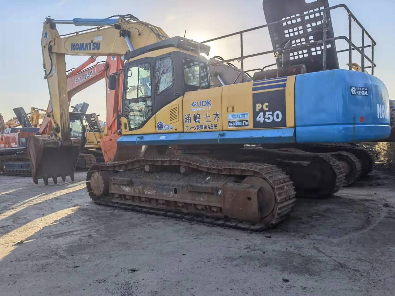 KOMATSU PC450-7-excavator - Excavator pe şenile: Foto 1 KOMATSU PC450-7-excavator - Excavator pe şenile: Foto 1
