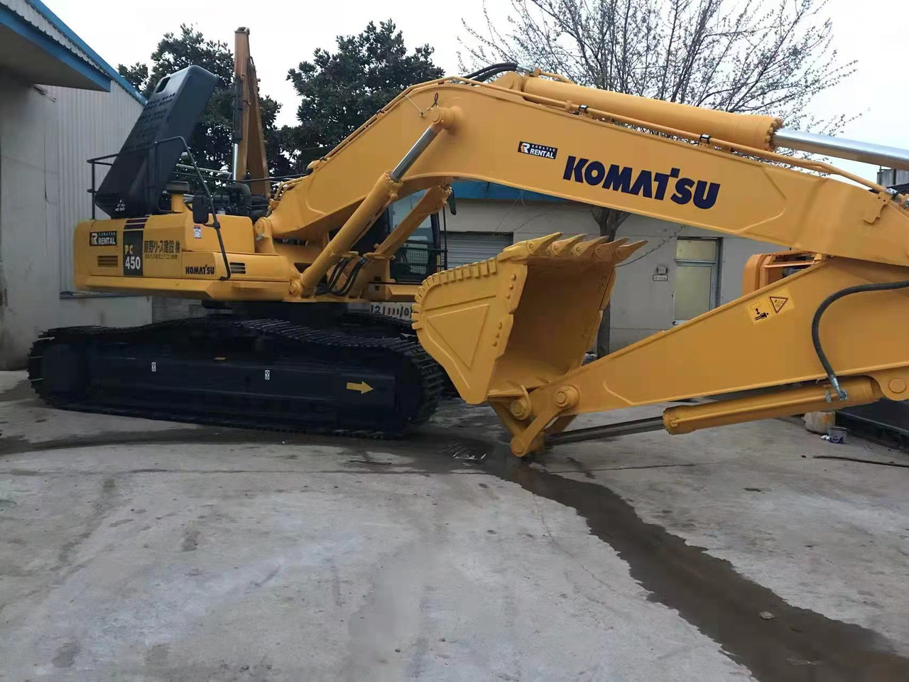 KOMATSU PC450-7-excavator - Excavator pe şenile: Foto 1 KOMATSU PC450-7-excavator - Excavator pe şenile: Foto 1