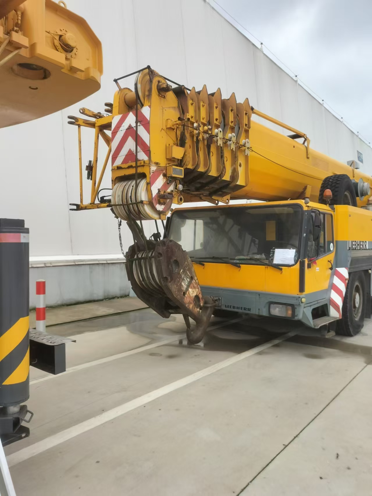 LIEBHERR - Automacara: Foto 2 LIEBHERR - Automacara: Foto 2