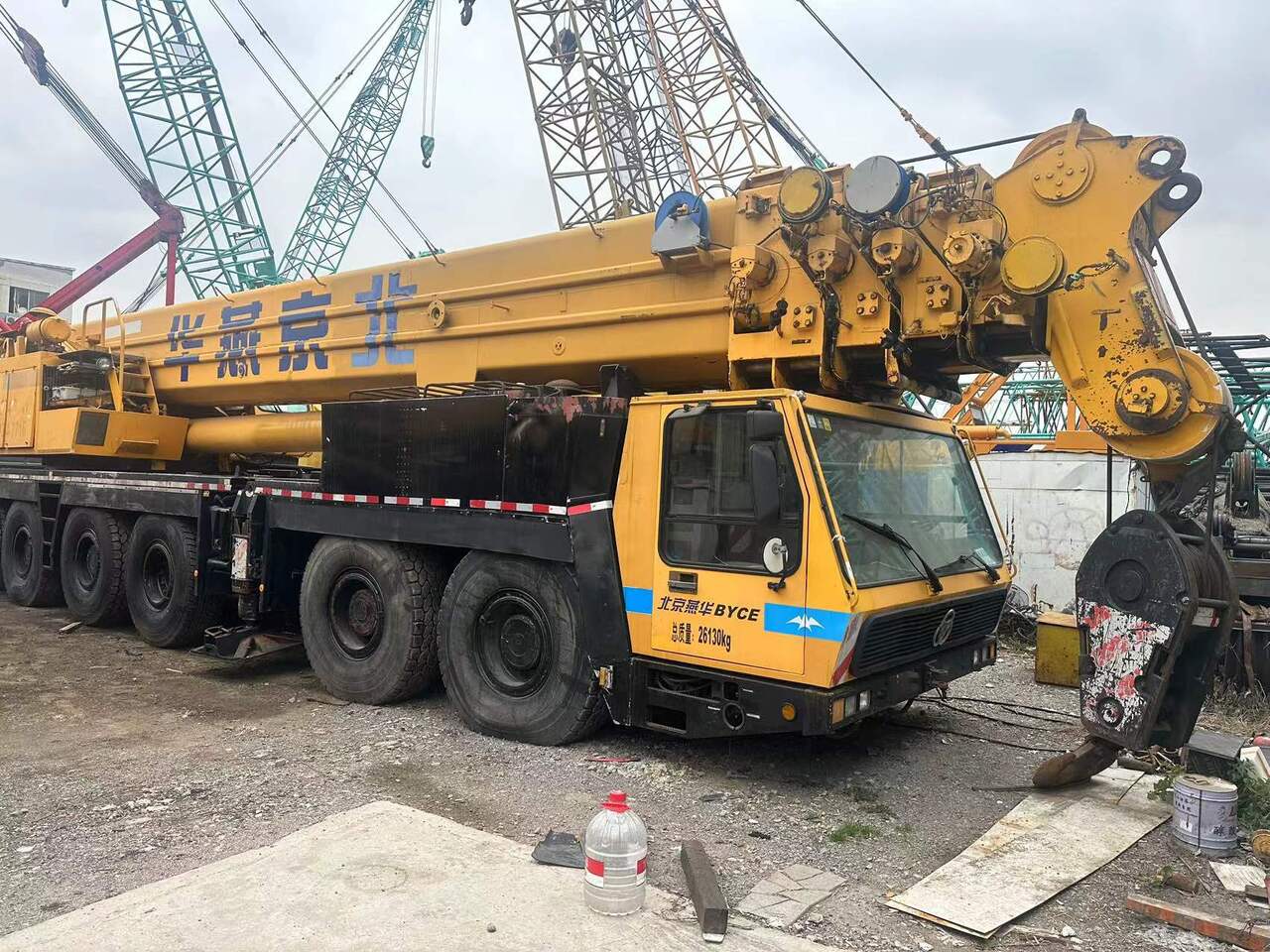 Liebherr KMK6200 - Macara: Foto 1 Liebherr KMK6200 - Macara: Foto 1