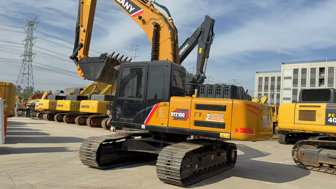 SANY SY215C - Excavator pe şenile: Foto 1 SANY SY215C - Excavator pe şenile: Foto 1