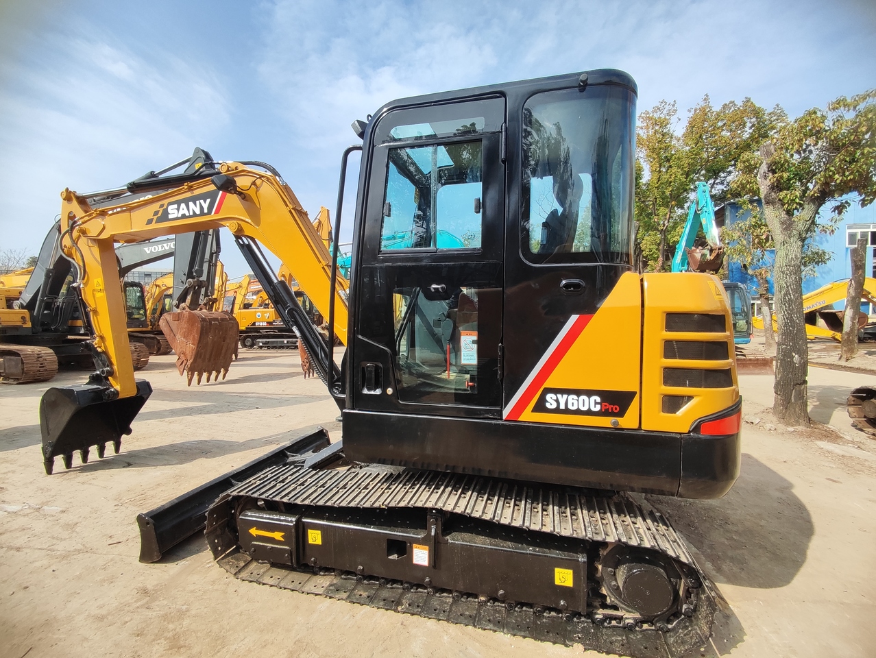 SANY SY60C - Excavator pe şenile: Foto 1 SANY SY60C - Excavator pe şenile: Foto 1