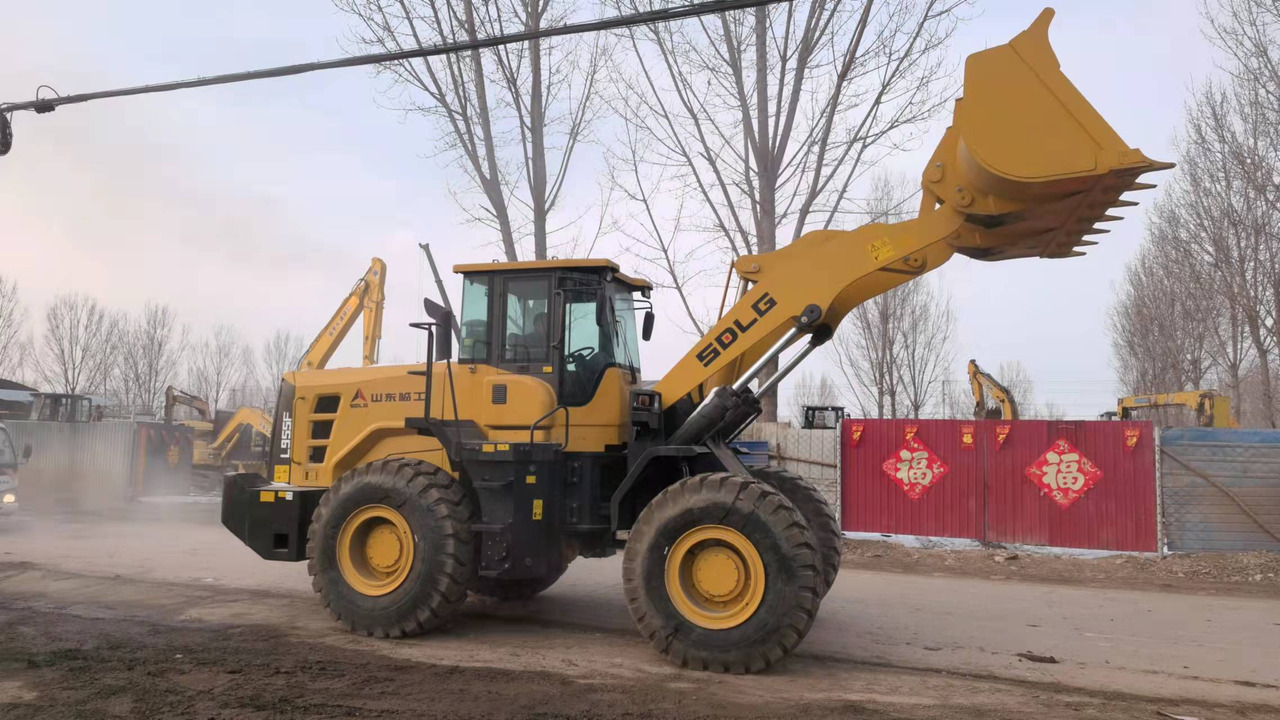 SDLG LG955F - Încărcător frontal pe pneuri: Foto 2 SDLG LG955F - Încărcător frontal pe pneuri: Foto 2