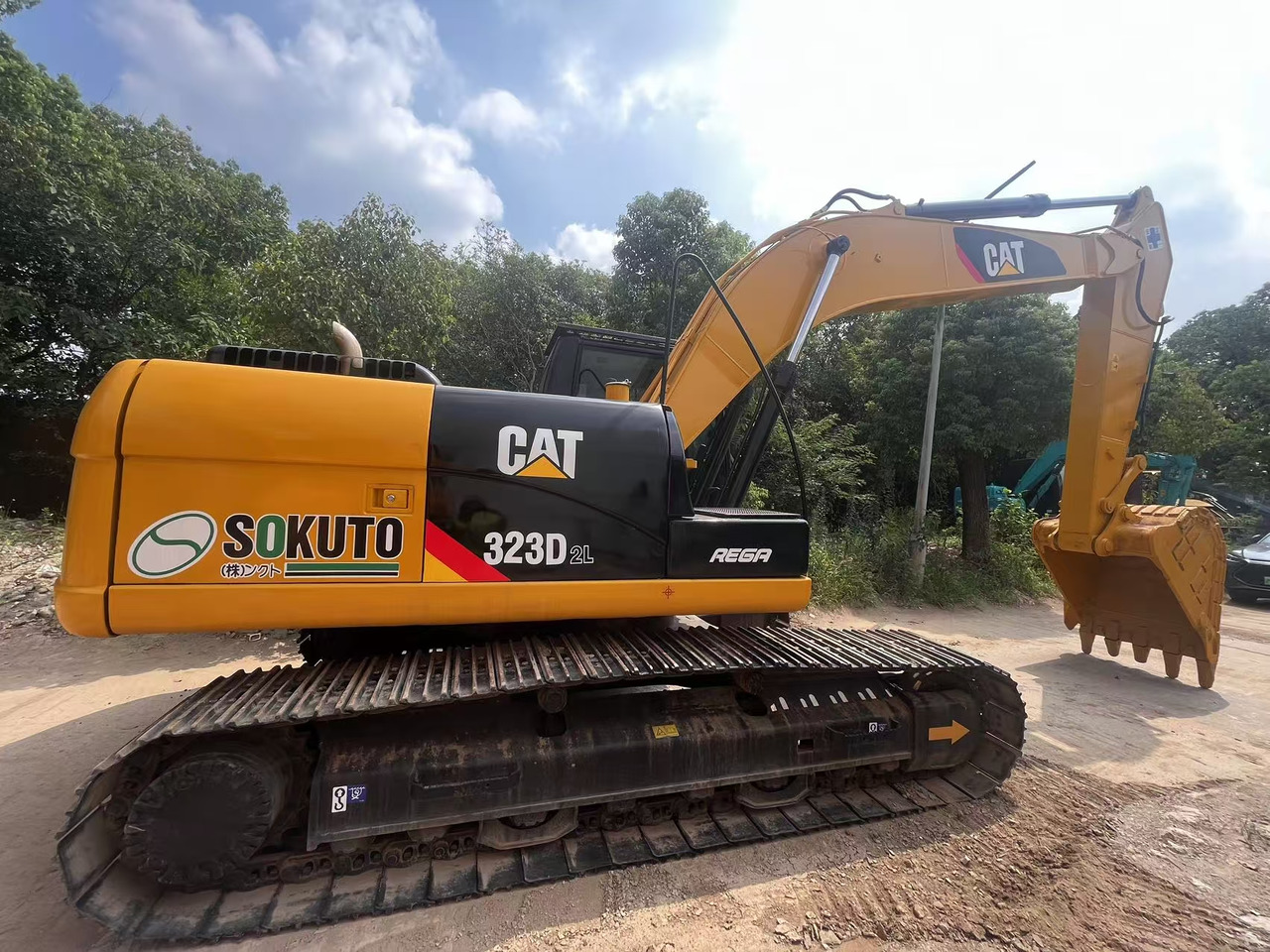 CATERPILLAR 323D - Utilaje constructii: Foto 4 CATERPILLAR 323D - Utilaje constructii: Foto 4