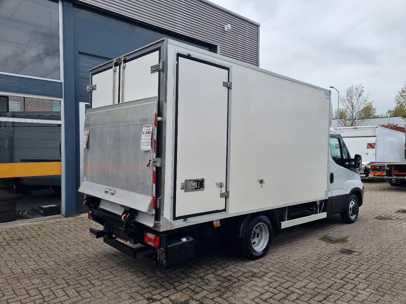 Iveco Daily 35C13 Koelkoffer Carrier Pulsor 400 -20C / +20C LBW Euro 6 - Autoutilitară frigorifica: Foto 2 Iveco Daily 35C13 Koelkoffer Carrier Pulsor 400 -20C / +20C LBW Euro 6 - Autoutilitară frigorifica: Foto 2