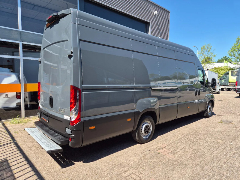 Iveco Daily 35S18 L4H3/ Fleischwagen/ Meattransport/ TK C 450 MAX/ Nr.2 - Autoutilitară frigorifica: Foto 3 Iveco Daily 35S18 L4H3/ Fleischwagen/ Meattransport/ TK C 450 MAX/ Nr.2 - Autoutilitară frigorifica: Foto 3