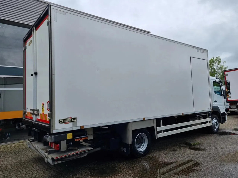 Mercedes-Benz Atego 1221 Kuhlkoffer/ Carrier 850/ Chereau/ ATP 2025 / LBW / EURO 6 - Camion frigider: Foto 3 Mercedes-Benz Atego 1221 Kuhlkoffer/ Carrier 850/ Chereau/ ATP 2025 / LBW / EURO 6 - Camion frigider: Foto 3
