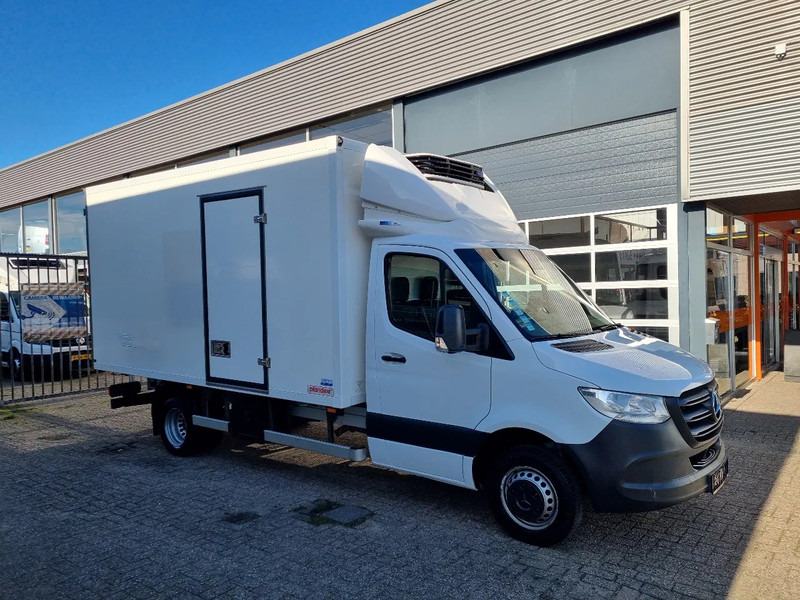 Mercedes-Benz Sprinter 516 CDI Kuhlkoffer/ Carrier/ 8 PALLETS/ EURO 6D - Autoutilitară frigorifica: Foto 1 Mercedes-Benz Sprinter 516 CDI Kuhlkoffer/ Carrier/ 8 PALLETS/ EURO 6D - Autoutilitară frigorifica: Foto 1