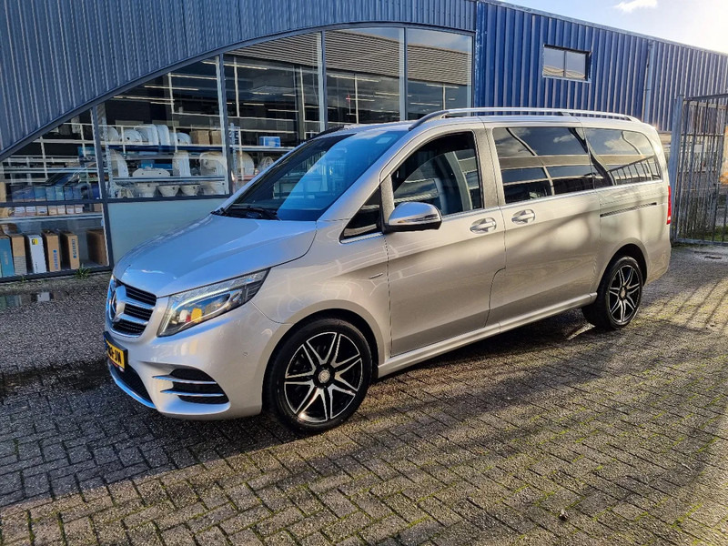 Mercedes-Benz V-Klasse V 250 D Dubbele Cabine AMG Euro 6 Elektrische deuren - Autoutilitară compactă, Autoutilitară cabină dublă: Foto 4 Mercedes-Benz V-Klasse V 250 D Dubbele Cabine AMG Euro 6 Elektrische deuren - Autoutilitară compactă, Autoutilitară cabină dublă: Foto 4