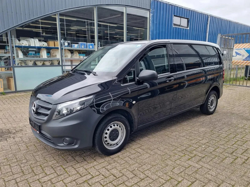Mercedes-Benz Vito 114 CDI/ Airco/ Navi/ E6 - Autoutilitară compactă: Foto 4 Mercedes-Benz Vito 114 CDI/ Airco/ Navi/ E6 - Autoutilitară compactă: Foto 4