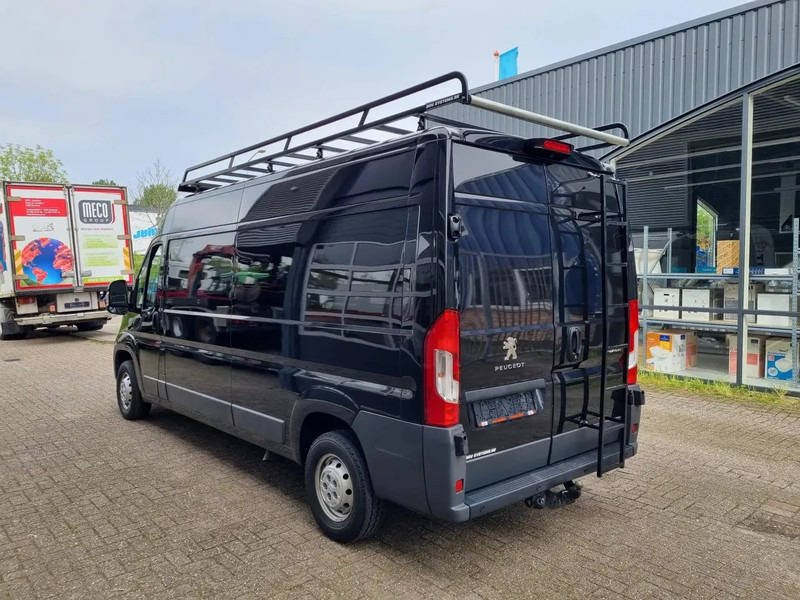 Peugeot Boxer 435 2.0 HDI L3H2 Pro/ Airco/ Navi/ Imperiaal - Dubă: Foto 5 Peugeot Boxer 435 2.0 HDI L3H2 Pro/ Airco/ Navi/ Imperiaal - Dubă: Foto 5