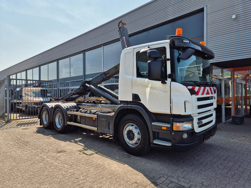 Scania P360 6X4 Containersysteem/ 21T Multilift/ Adjustable Hook - Camion cu sistem de cablu: Foto 1 Scania P360 6X4 Containersysteem/ 21T Multilift/ Adjustable Hook - Camion cu sistem de cablu: Foto 1