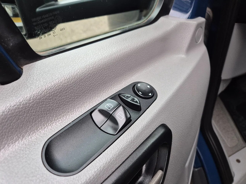Autoutilitară cu platformă, Autoutilitară cabină dublă Volkswagen Crafter 46 2.0 TDI DoKA 6 Sitze/ Pritsche/ Airco: Foto 18