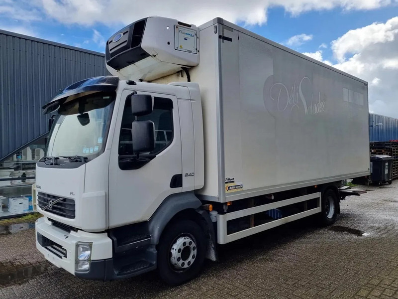 Volvo FL 12.220 Kuhlkoffer/ Carrier Supra 850 MULTITEMP -30+30/ LBW - Camion frigider: Foto 4 Volvo FL 12.220 Kuhlkoffer/ Carrier Supra 850 MULTITEMP -30+30/ LBW - Camion frigider: Foto 4