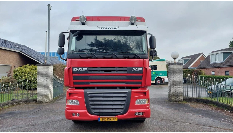 DAF XF 105.410 4X2 HYDRAULIC - Cap tractor: Foto 5 DAF XF 105.410 4X2 HYDRAULIC - Cap tractor: Foto 5