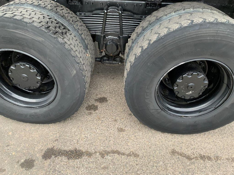 MAN 33.372 6X4 KIPPER MANUAL ZF GEARBOX - Camion basculantă: Foto 5 MAN 33.372 6X4 KIPPER MANUAL ZF GEARBOX - Camion basculantă: Foto 5