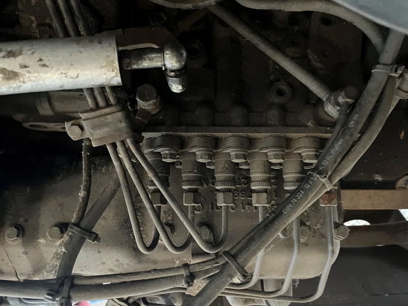 Mercedes-Benz V6 TURBO ENGINE MECHANIC FUEL PUMP + INJECTORS !!! 2 PIECES AVAILABLE !!! OM441LA OM 441 - Motor: Foto 3 Mercedes-Benz V6 TURBO ENGINE MECHANIC FUEL PUMP + INJECTORS !!! 2 PIECES AVAILABLE !!! OM441LA OM 441 - Motor: Foto 3