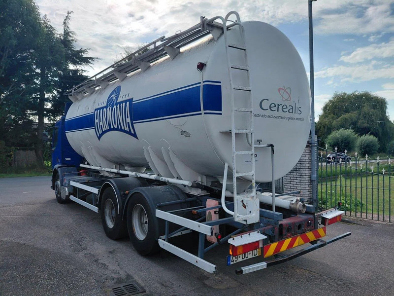 Renault Premium 300 6x2 Silo !!! MECHANIC INJECTORS AND FUEL PUMP !!! - Camion cisternă: Foto 3 Renault Premium 300 6x2 Silo !!! MECHANIC INJECTORS AND FUEL PUMP !!! - Camion cisternă: Foto 3