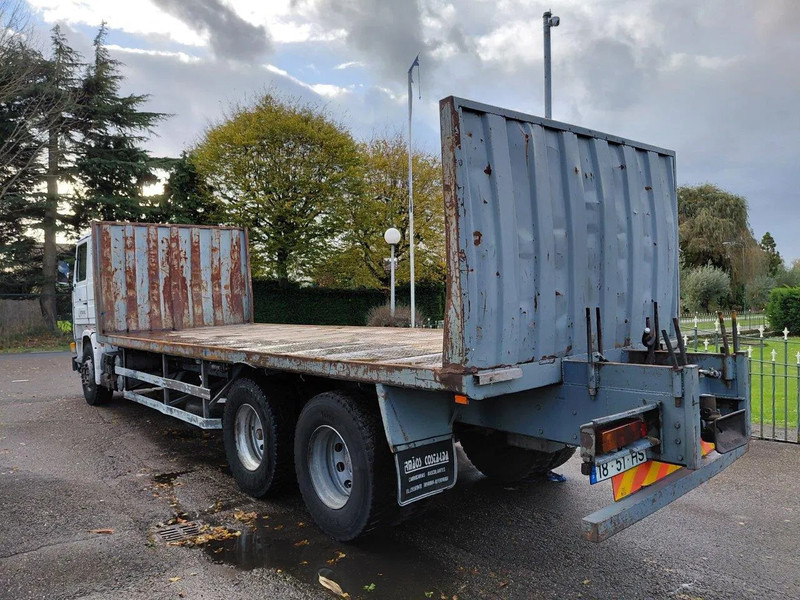 Scania R113-360 6x2 Plato Steel Suspension - Camion platformă: Foto 4 Scania R113-360 6x2 Plato Steel Suspension - Camion platformă: Foto 4