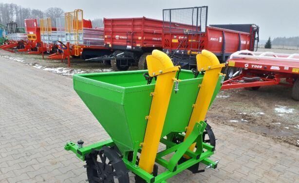 BOMET New - Maşină de plantat cartofi: Foto 1 BOMET New - Maşină de plantat cartofi: Foto 1