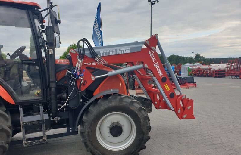 Metal-Technik Frontlader für Ursus 1224 / Ładowacz czołowy do Ursus 1224 - Încarcator frontal pentru tractor: Foto 3 Metal-Technik Frontlader für Ursus 1224 / Ładowacz czołowy do Ursus 1224 - Încarcator frontal pentru tractor: Foto 3
