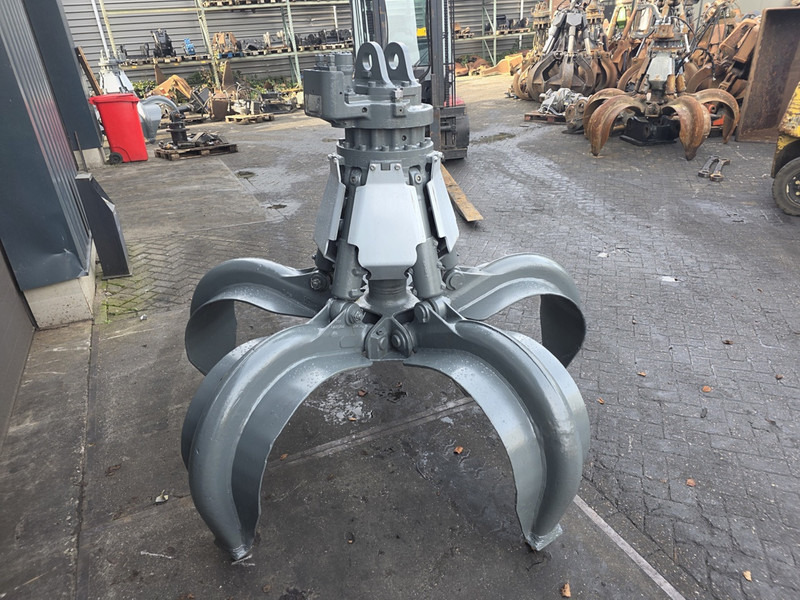 Liebherr gm 65 poliepgrijper liebherr lh fuchs sennebogen - Graifer pentru Utilaje constructii: Foto 4 Liebherr gm 65 poliepgrijper liebherr lh fuchs sennebogen - Graifer pentru Utilaje constructii: Foto 4